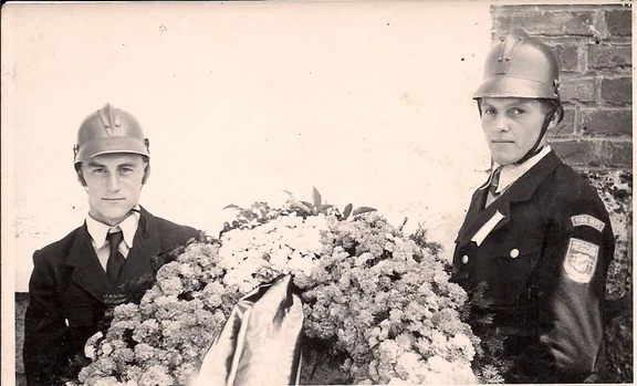 Fahnenweihe 1950  (5).jpg